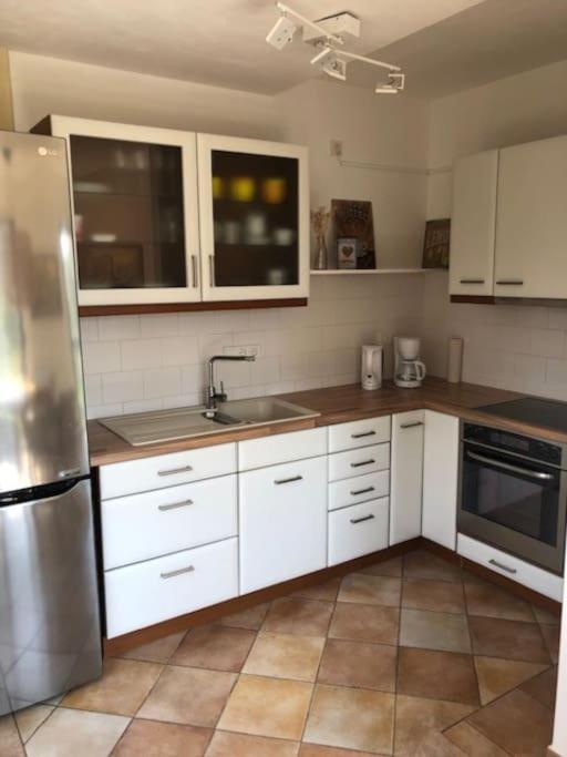 Ferienwohnung Laendlichmodern, Barrierefrei Bad Nenndorf Exterior photo