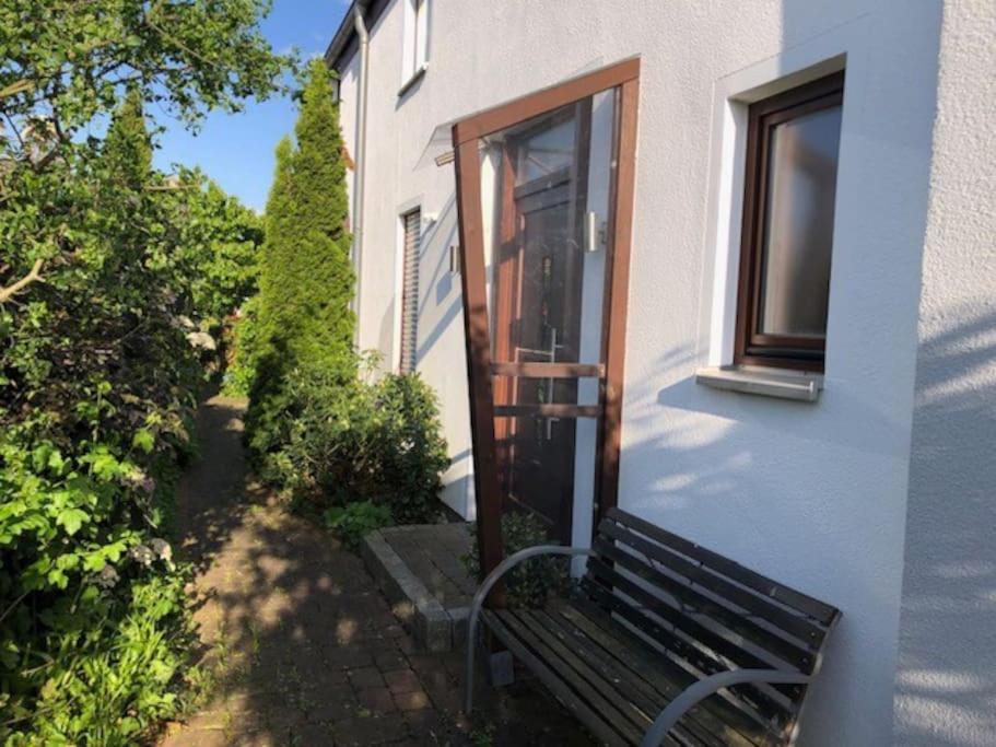Ferienwohnung Laendlichmodern, Barrierefrei Bad Nenndorf Exterior photo